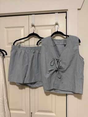 NWOT Adorable Gingham Two-Piece Matching Set in Light Blue